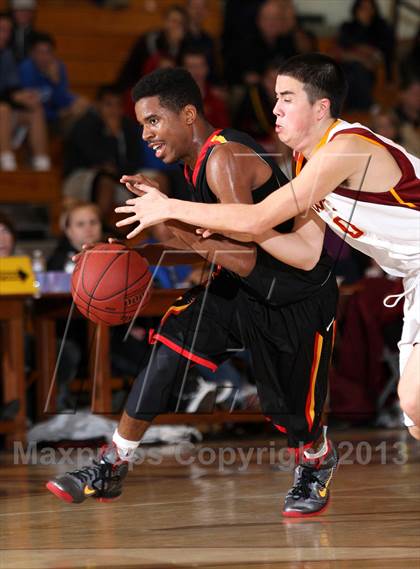 Thumbnail 3 in Dominguez vs. Ocean View (Jim Harris Memorial) photogallery.