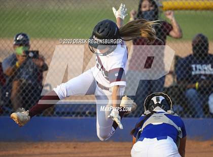 Thumbnail 3 in Cherokee Trail vs Broomfield (CHSAA 5A Playoff 2nd Rd) photogallery.