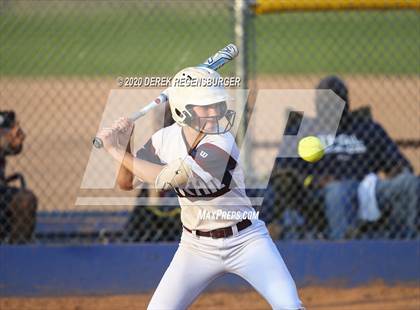 Thumbnail 3 in Cherokee Trail vs Broomfield (CHSAA 5A Playoff 2nd Rd) photogallery.