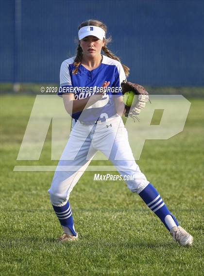 Thumbnail 3 in Cherokee Trail vs Broomfield (CHSAA 5A Playoff 2nd Rd) photogallery.