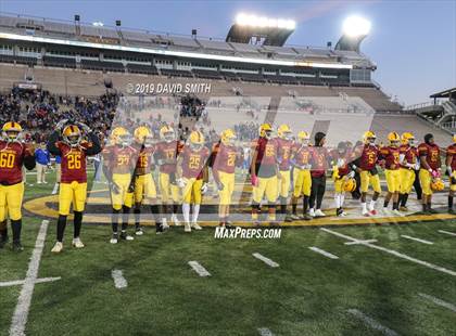 Thumbnail 3 in Lutheran North vs. Ava (MSHSAA Class 2 Championship) photogallery.