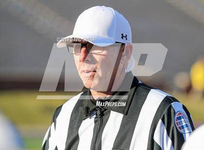 Thumbnail 2 in Lutheran North vs. Ava (MSHSAA Class 2 Championship) photogallery.