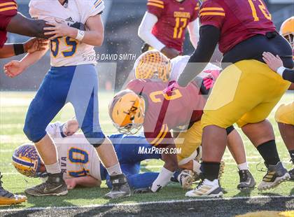 Thumbnail 2 in Lutheran North vs. Ava (MSHSAA Class 2 Championship) photogallery.