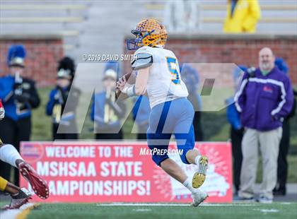 Thumbnail 3 in Lutheran North vs. Ava (MSHSAA Class 2 Championship) photogallery.
