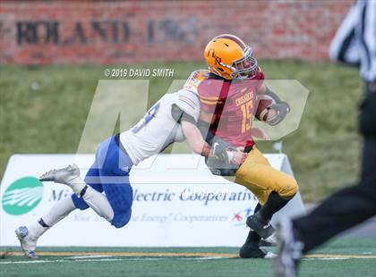 Thumbnail 2 in Lutheran North vs. Ava (MSHSAA Class 2 Championship) photogallery.