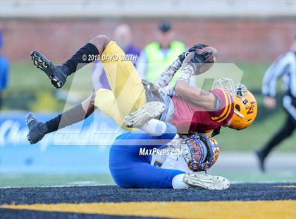 Thumbnail 1 in Lutheran North vs. Ava (MSHSAA Class 2 Championship) photogallery.