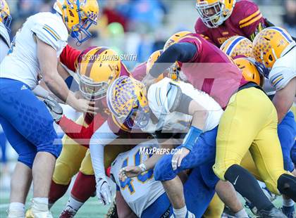Thumbnail 3 in Lutheran North vs. Ava (MSHSAA Class 2 Championship) photogallery.