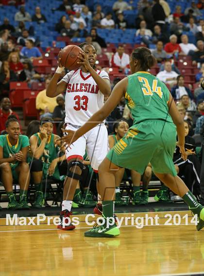 Thumbnail 2 in Salesian vs. Long Beach Poly (CIF State Open Division Final) photogallery.
