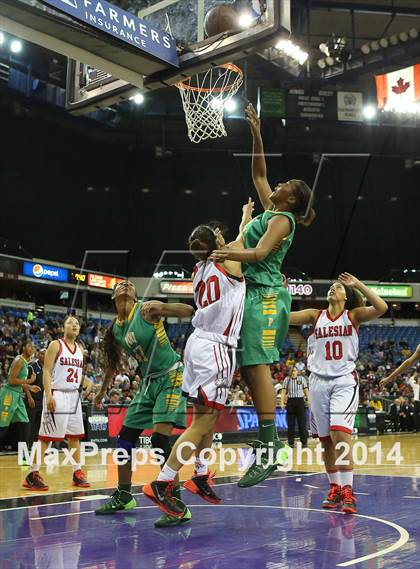 Thumbnail 2 in Salesian vs. Long Beach Poly (CIF State Open Division Final) photogallery.