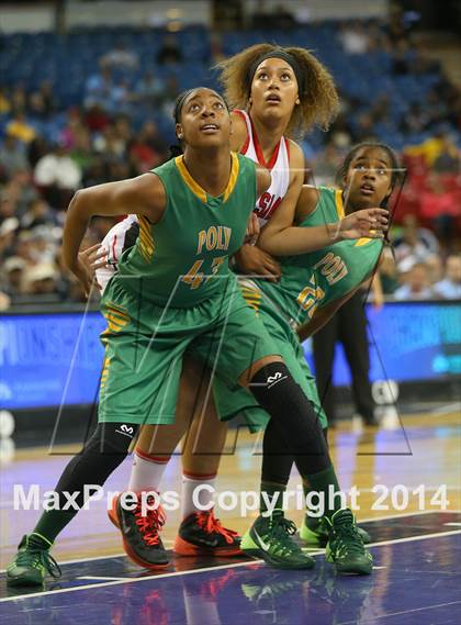 Thumbnail 3 in Salesian vs. Long Beach Poly (CIF State Open Division Final) photogallery.