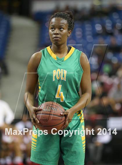 Thumbnail 2 in Salesian vs. Long Beach Poly (CIF State Open Division Final) photogallery.