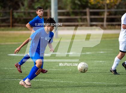 Thumbnail 1 in Central vs. La Costa Canyon photogallery.