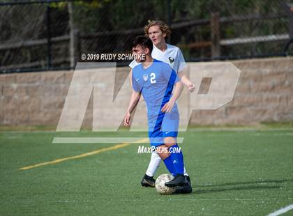 Thumbnail 3 in Central vs. La Costa Canyon photogallery.