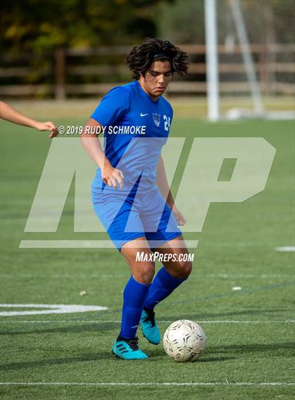 Thumbnail 1 in Central vs. La Costa Canyon photogallery.