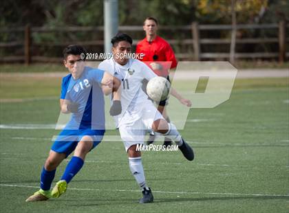 Thumbnail 3 in Central vs. La Costa Canyon photogallery.