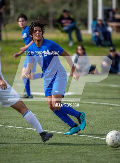 Thumbnail 1 in Central vs. La Costa Canyon photogallery.