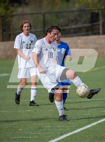 Thumbnail 3 in Central vs. La Costa Canyon photogallery.