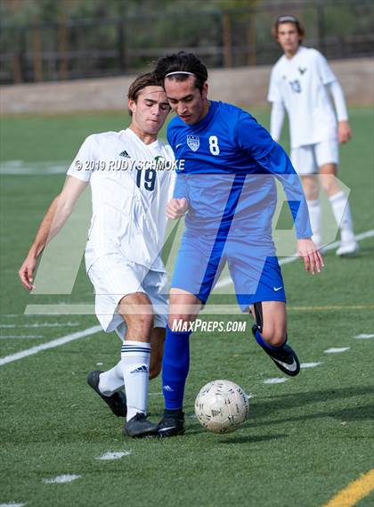 Thumbnail 3 in Central vs. La Costa Canyon photogallery.