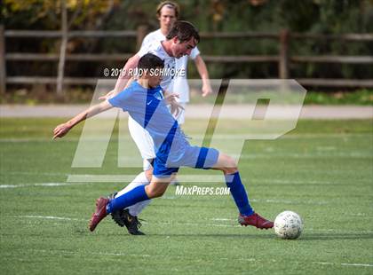 Thumbnail 1 in Central vs. La Costa Canyon photogallery.