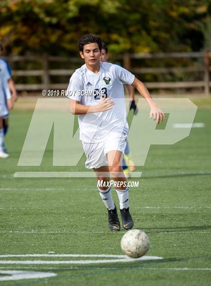 Thumbnail 2 in Central vs. La Costa Canyon photogallery.