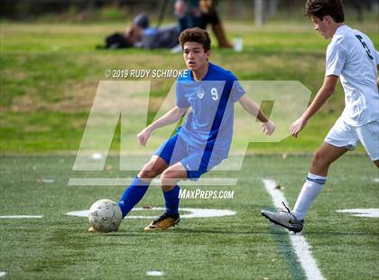 Thumbnail 2 in Central vs. La Costa Canyon photogallery.