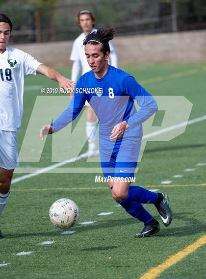 Thumbnail 2 in Central vs. La Costa Canyon photogallery.