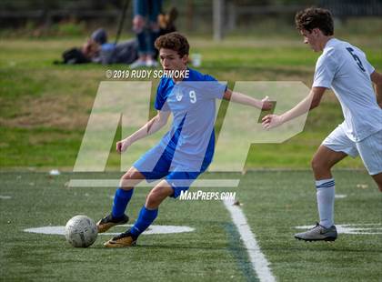 Thumbnail 2 in Central vs. La Costa Canyon photogallery.