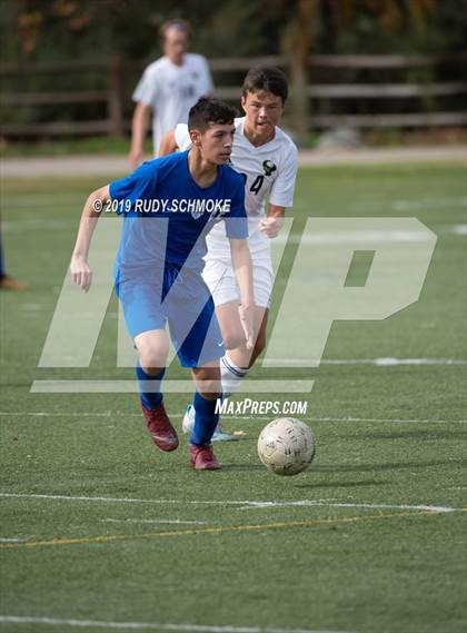 Thumbnail 3 in Central vs. La Costa Canyon photogallery.