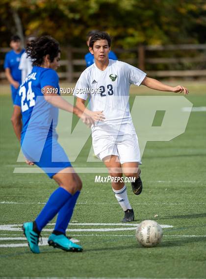 Thumbnail 3 in Central vs. La Costa Canyon photogallery.
