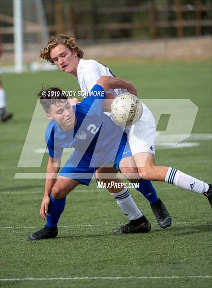Thumbnail 3 in Central vs. La Costa Canyon photogallery.