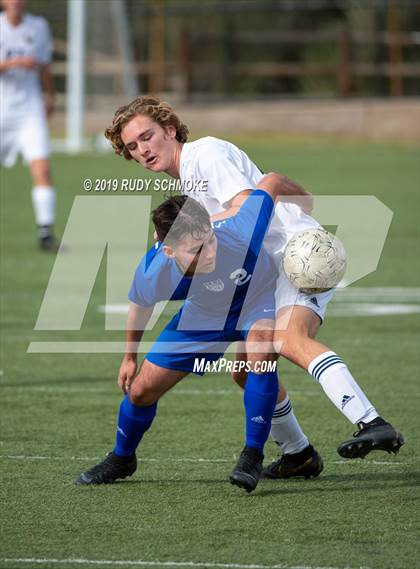Thumbnail 3 in Central vs. La Costa Canyon photogallery.