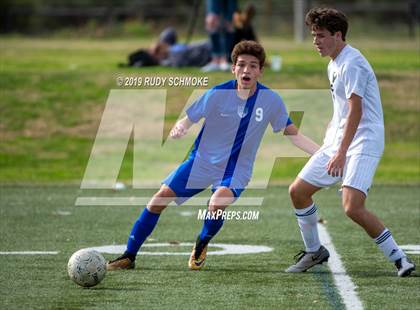 Thumbnail 2 in Central vs. La Costa Canyon photogallery.