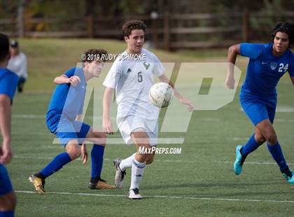 Thumbnail 2 in Central vs. La Costa Canyon photogallery.