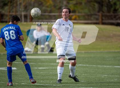 Thumbnail 1 in Central vs. La Costa Canyon photogallery.
