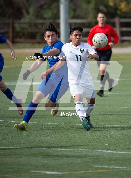 Thumbnail 3 in Central vs. La Costa Canyon photogallery.