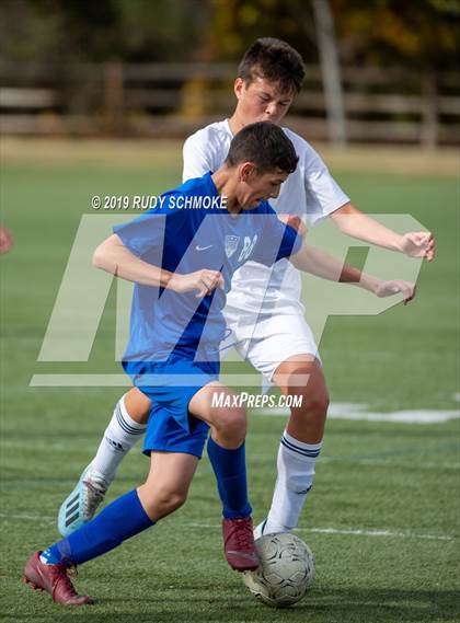 Thumbnail 3 in Central vs. La Costa Canyon photogallery.