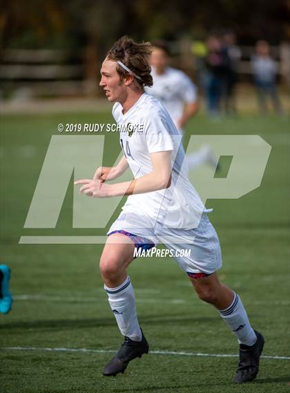 Thumbnail 1 in Central vs. La Costa Canyon photogallery.