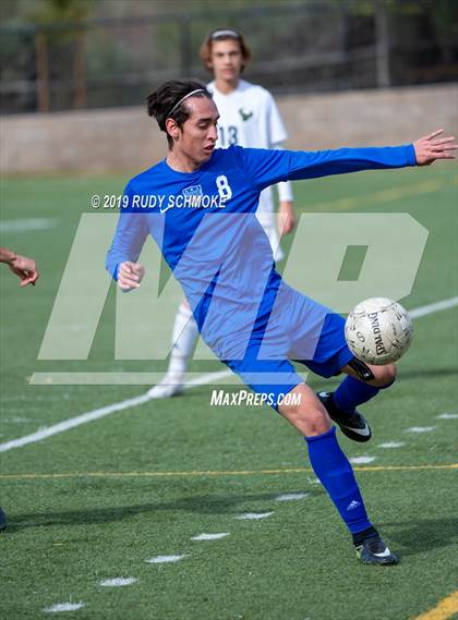Thumbnail 3 in Central vs. La Costa Canyon photogallery.