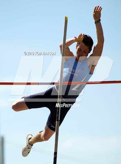 Thumbnail 3 in Fightin' Red Invitational photogallery.