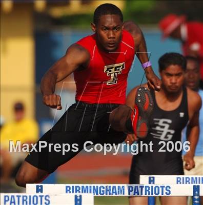 Thumbnail 1 in L.A. City Section Championships photogallery.