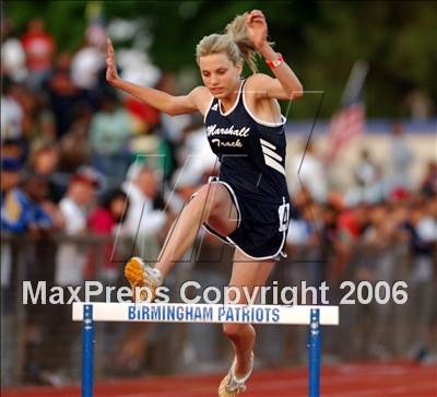 Thumbnail 3 in L.A. City Section Championships photogallery.
