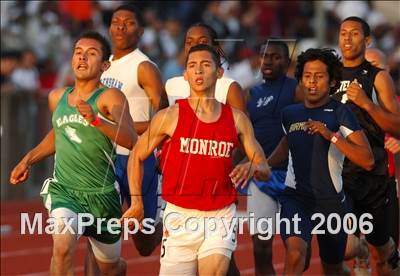 Thumbnail 3 in L.A. City Section Championships photogallery.