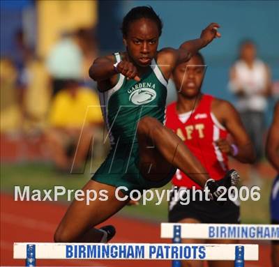 Thumbnail 2 in L.A. City Section Championships photogallery.