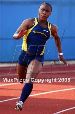 Thumbnail 1 in L.A. City Section Championships photogallery.