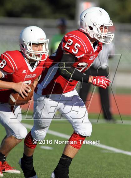 Thumbnail 3 in South @ Maize photogallery.