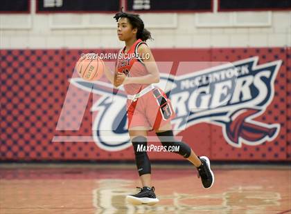 Thumbnail 3 in Troy vs. Columbine (Nike Tournament of Champions) photogallery.