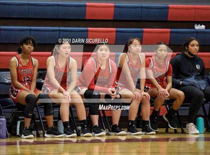Thumbnail 1 in Troy vs. Columbine (Nike Tournament of Champions) photogallery.