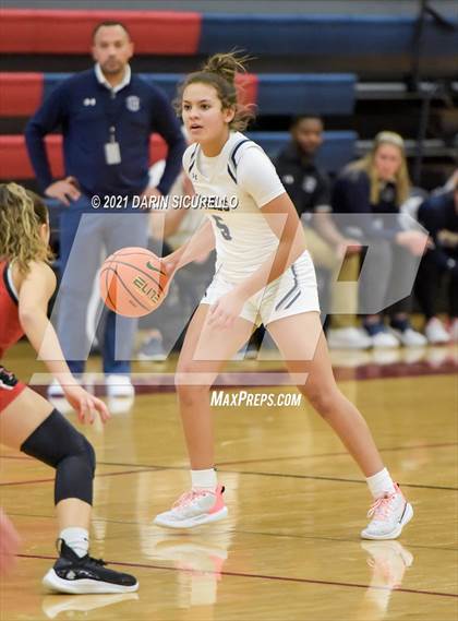 Thumbnail 3 in Troy vs. Columbine (Nike Tournament of Champions) photogallery.