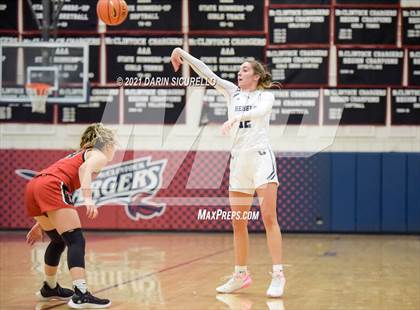 Thumbnail 3 in Troy vs. Columbine (Nike Tournament of Champions) photogallery.