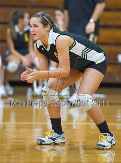 Thumbnail 1 in Calvary Christian vs St. Petersburg Catholic photogallery.